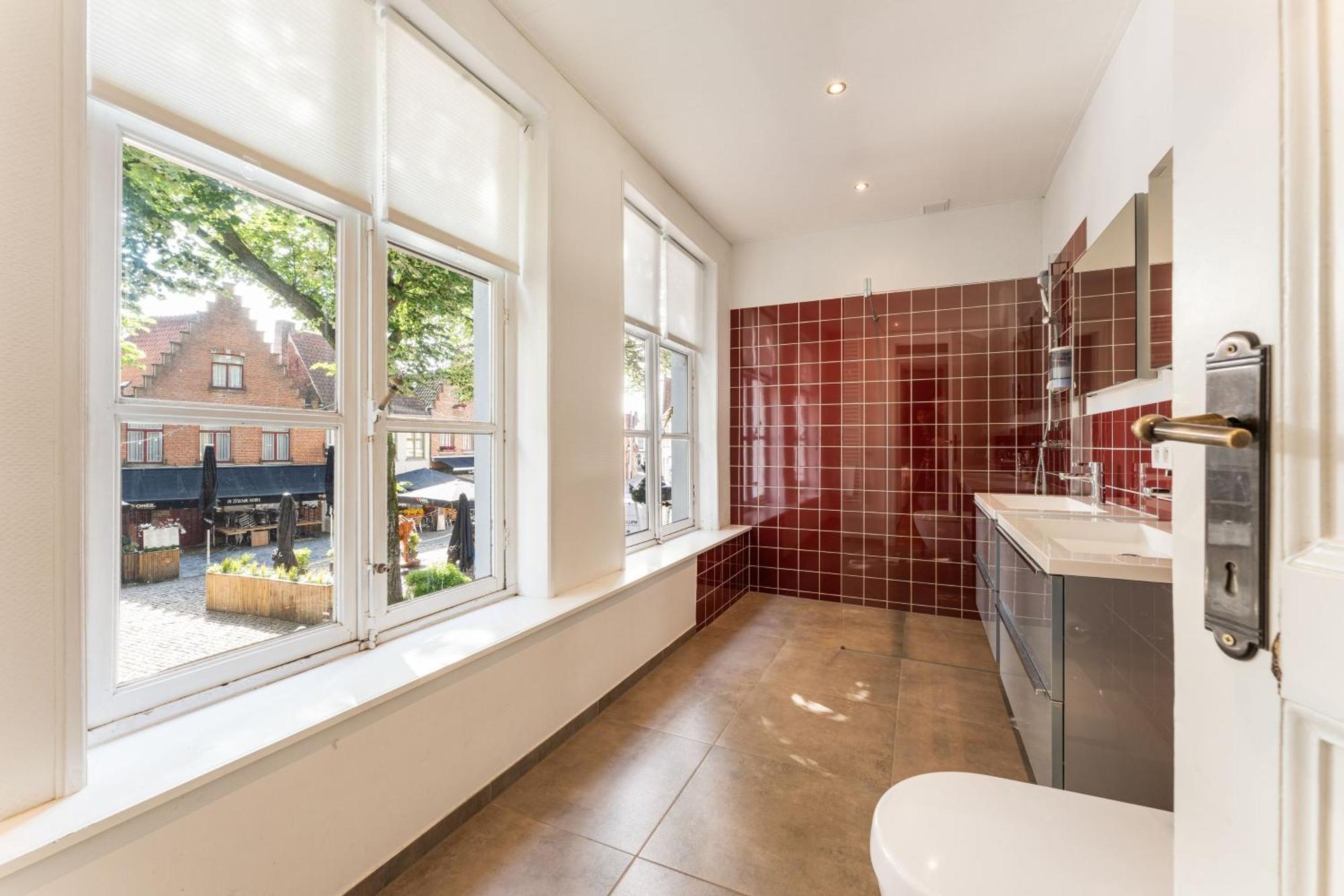 Lake Suites Brugge Ngoại thất bức ảnh